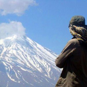 افتخارآفرینی زینب داداشی پرسنل مرکز قلب و عروق شهید رجایی در صعود به 31 قله استانی ایران: عکس شماره 2 / 11